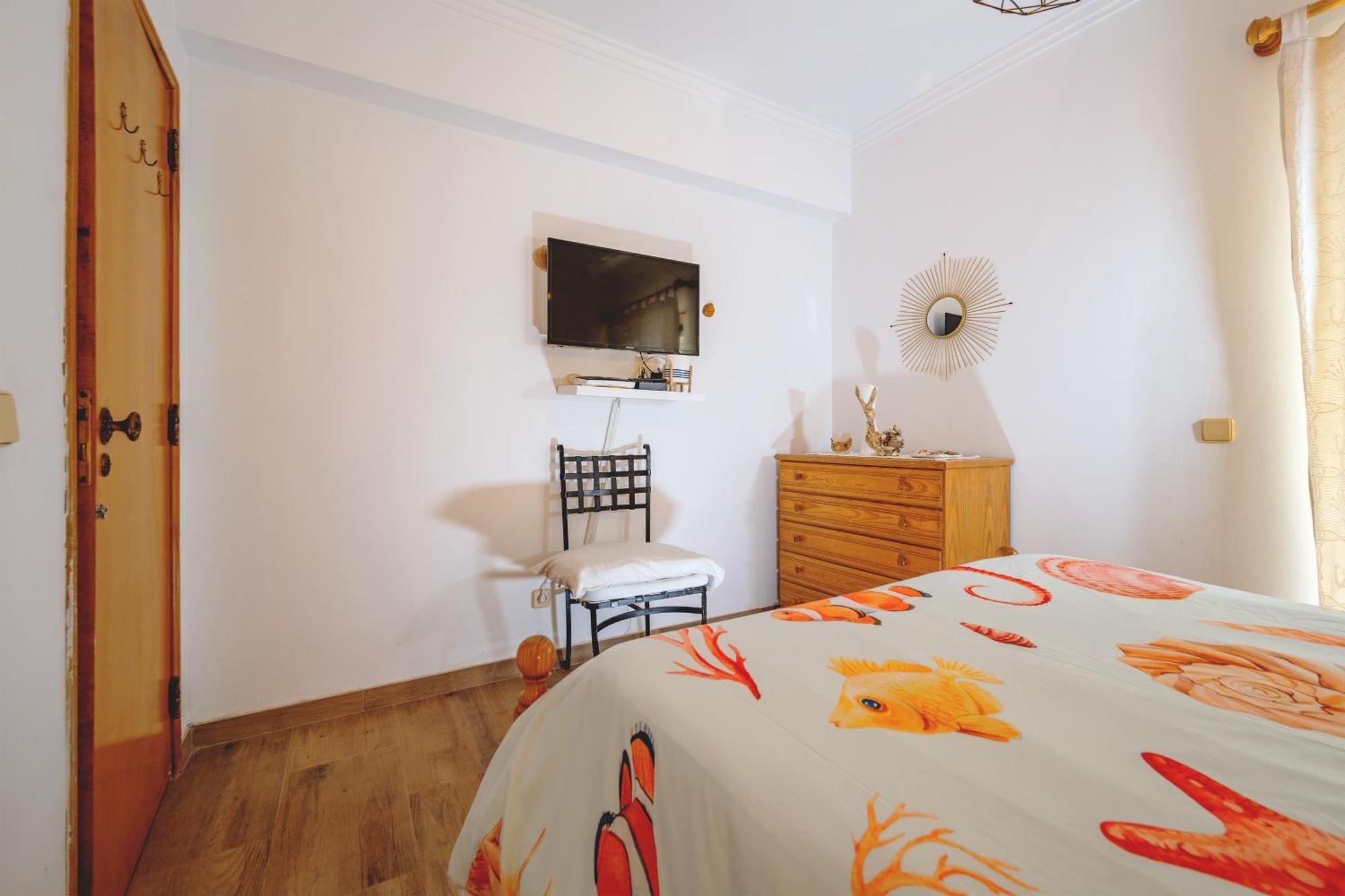 Cozy Apartment Near The Beach In Costa De Caparica Bagian luar foto