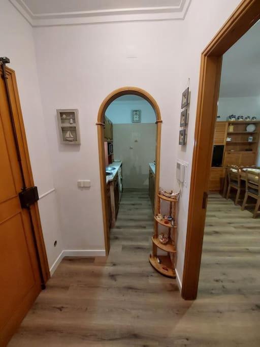 Cozy Apartment Near The Beach In Costa De Caparica Bagian luar foto